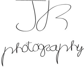 TR Photography entry by logobasic