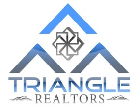 Triangle Realty entry by r0bb1e-design