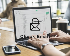Check Email entry by Nanda Jazz