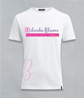 Logo Design entry 2035001 submitted by Shark Attack